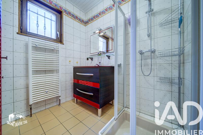 Maison - 186 m² - 7 pièces