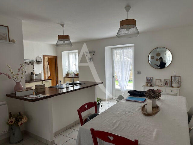 Maison - 170 m² - 6 pièces