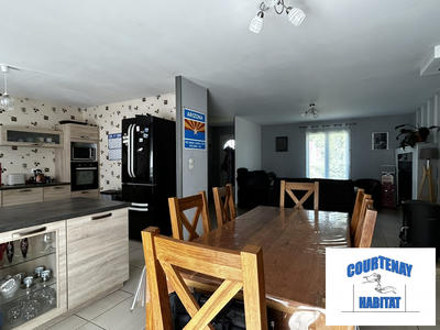 Maison - 120 m² - 7 pièces