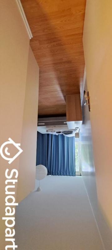 Chambre - 13 m² - 1 pièce