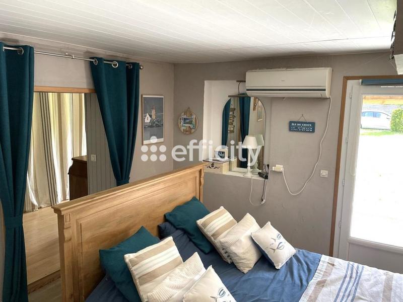 Maison ancienne - 182 m² - 8 pièces