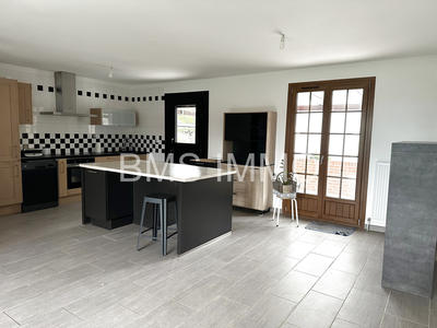 Maison - 88 m² - 4 pièces