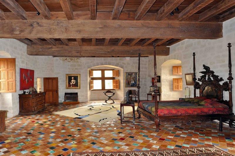 Manoir - 900 m² - 27 pièces