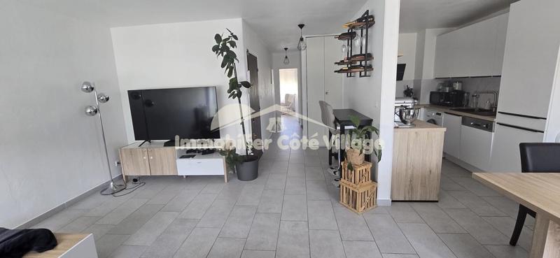 Appartement - 77 m² - 4 pièces