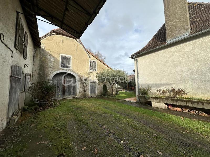 Maison - 144 m² - 6 pièces