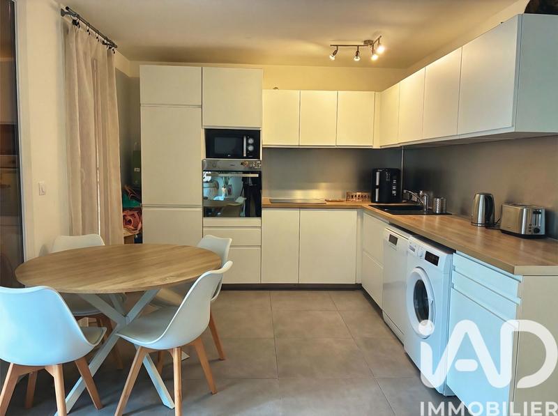 Appartement - 63 m² - 3 pièces