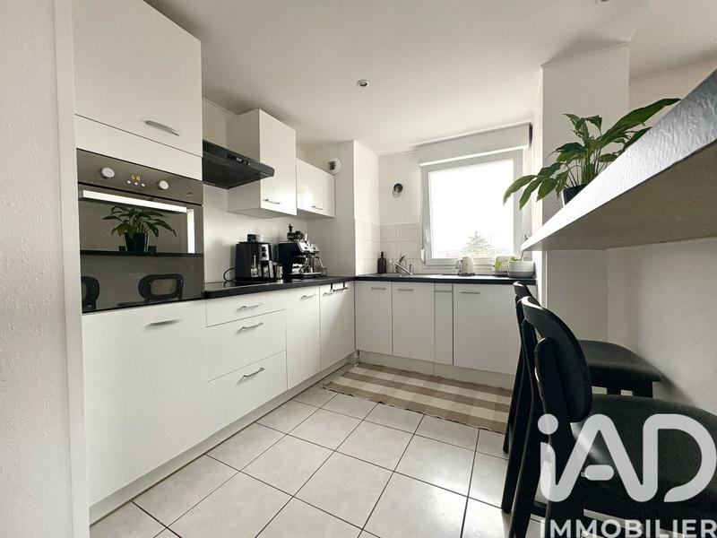 Appartement - 60 m² - 3 pièces