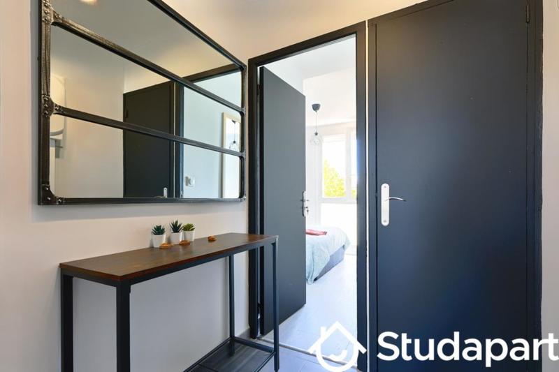 Chambre - 15 m² - 1 pièce