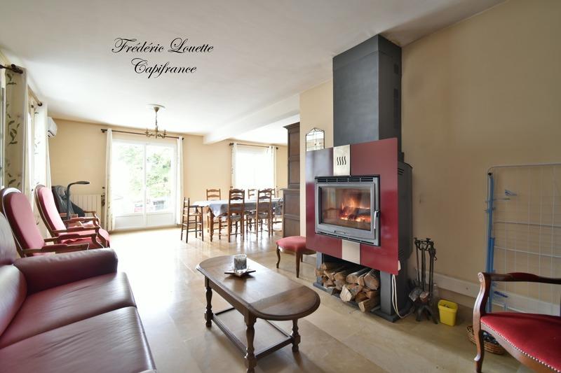 Maison - 211 m² - 6 pièces