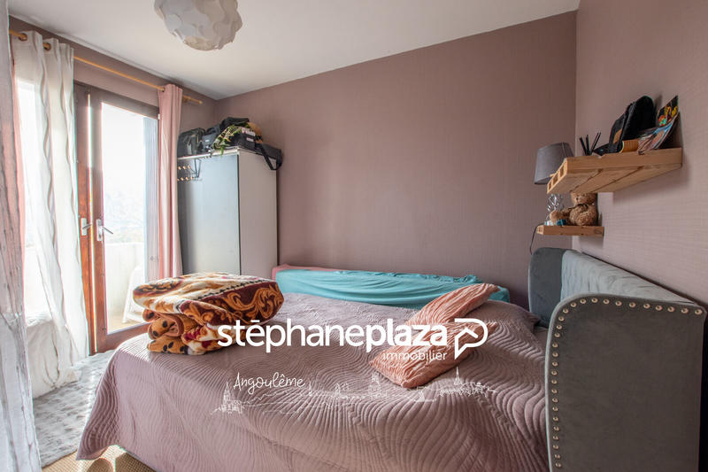 Appartement - 76 m² - 4 pièces