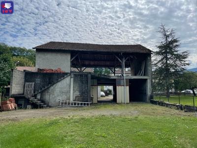 Grange - 173 m² - 3 pièces