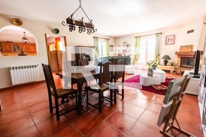 Maison - 150 m² - 7 pièces