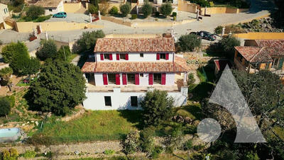 Villa - 175 m² - 6 pièces