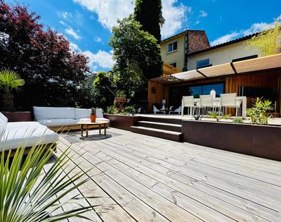 Maison - 140 m² - 5 pièces