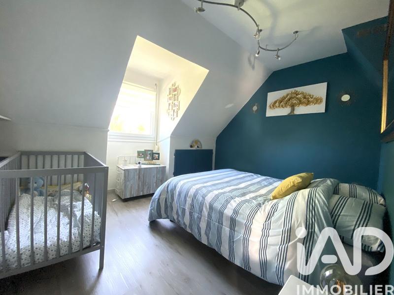 Maison - 167 m² - 8 pièces