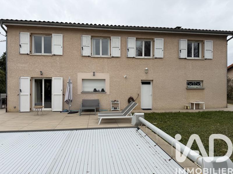 Maison - 173 m² - 6 pièces