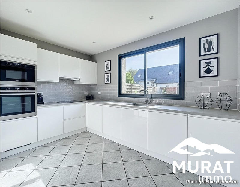 Maison - 120 m² - 6 pièces