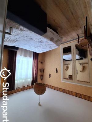 Maison - 10 m² - 3 pièces