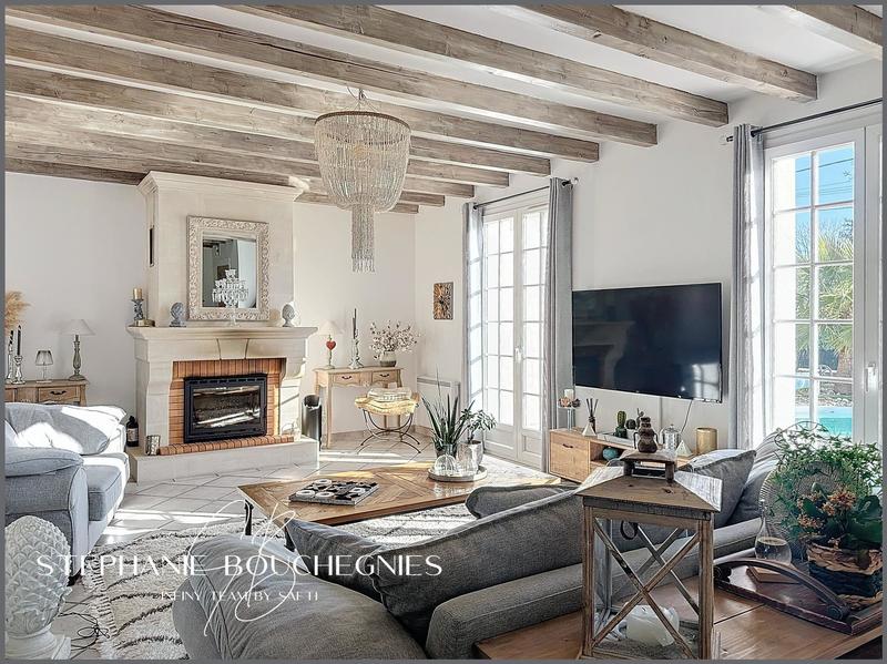 Maison - 169 m² - 6 pièces