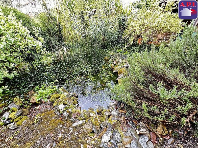 Maison - 287 m² - 8 pièces