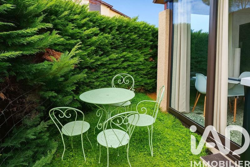 Studio - 27 m² - 1 pièce