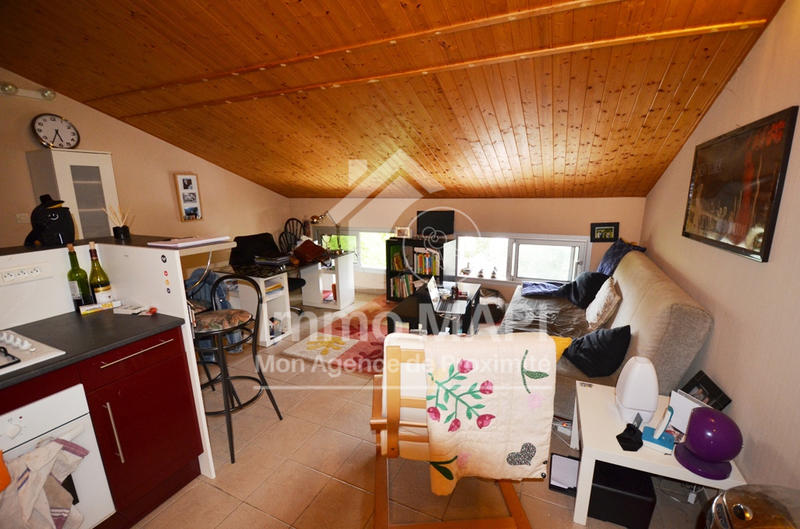 Maison - 460 m² - 10 pièces