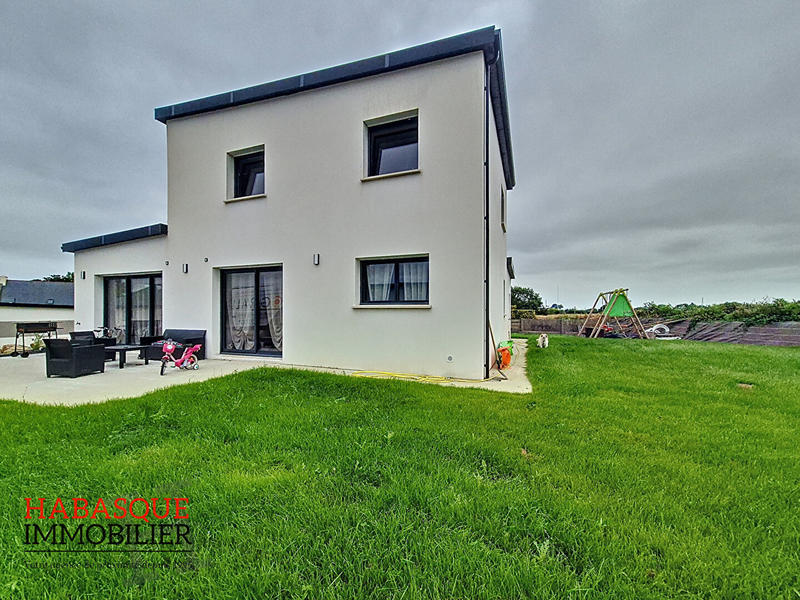 Maison - 113 m² - 6 pièces