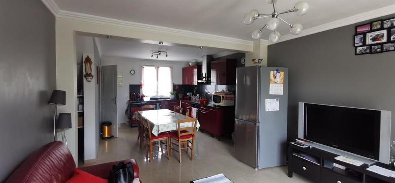 Maison - 152 m² - 8 pièces