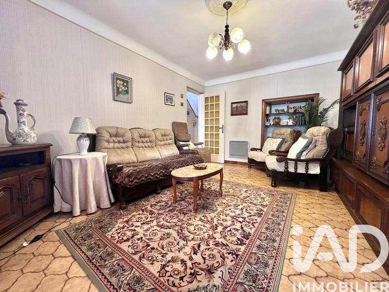 Maison - 104 m² - 5 pièces