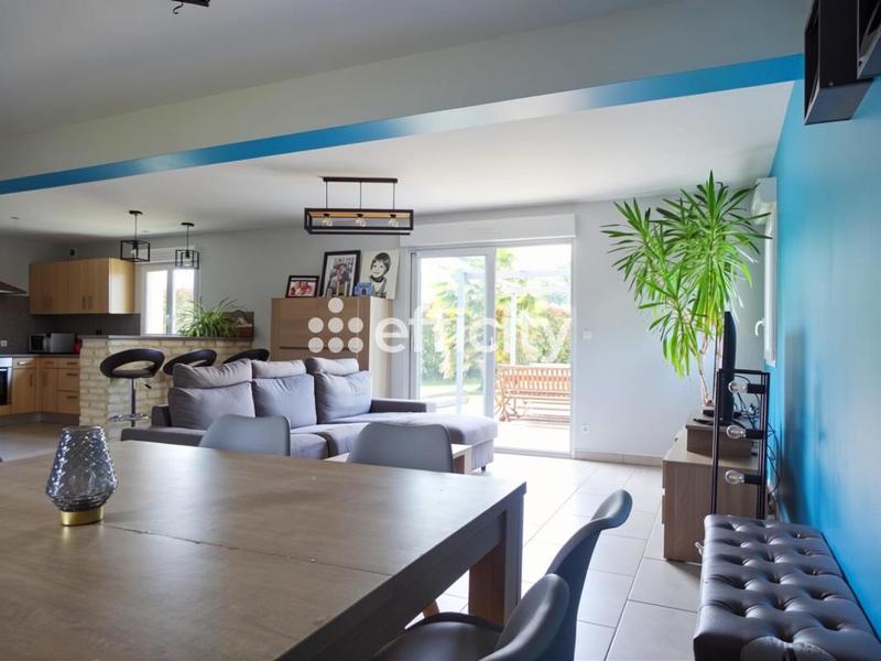 Maison - 139 m² - 6 pièces