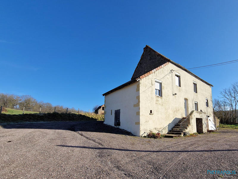 Maison ancienne - 140 m² - 6 pièces