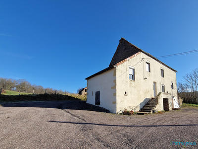 Maison ancienne - 140 m² - 6 pièces