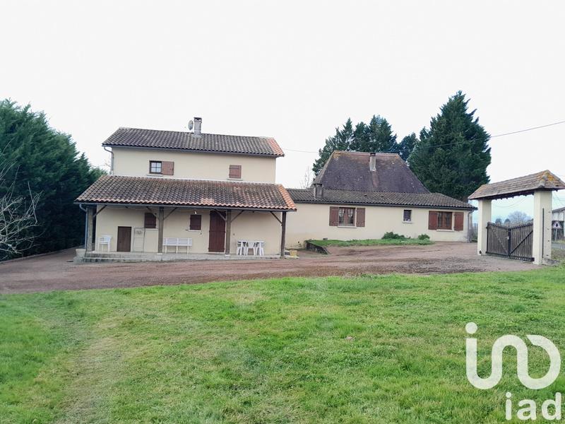 Maison de village - 215 m² - 9 pièces