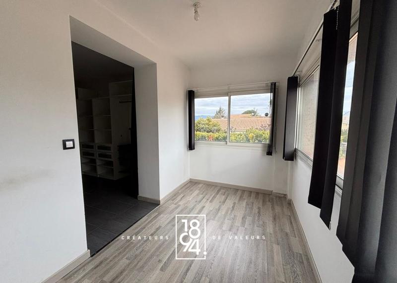 Maison - 143 m² - 5 pièces