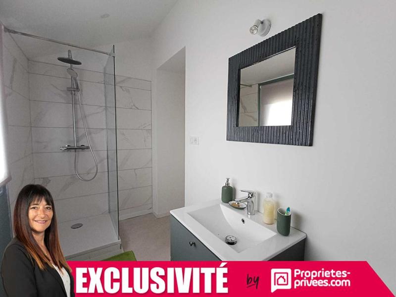 Maison - 221 m² - 7 pièces