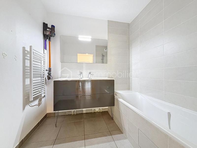 Appartement - 83 m² - 4 pièces