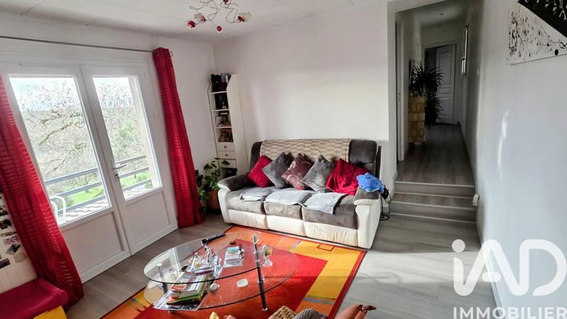 Maison - 188 m² - 10 pièces