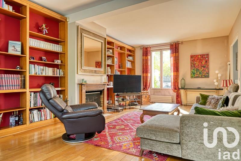 Maison de ville - 204 m² - 7 pièces