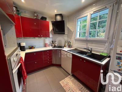 Maison - 94 m² - 5 pièces