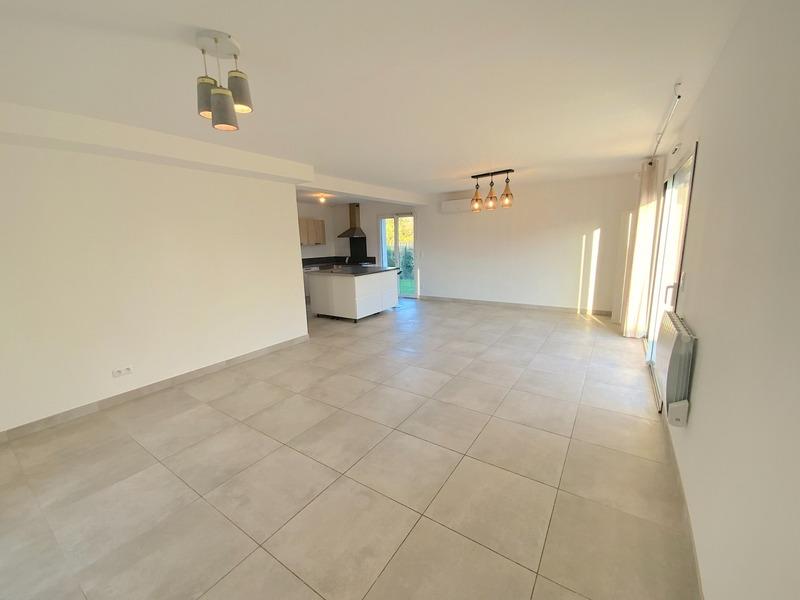 Maison - 101 m² - 4 pièces