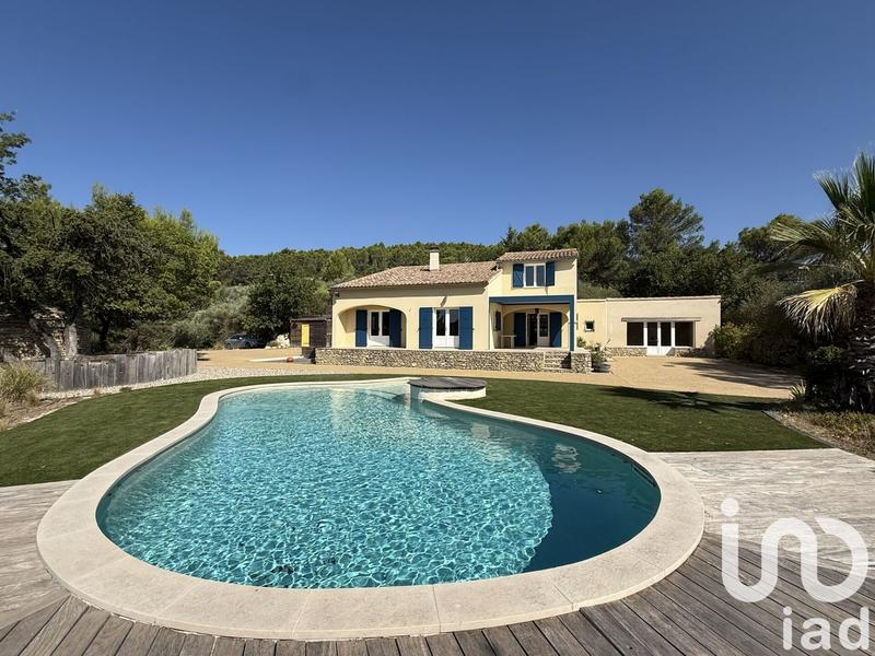 Maison - 200 m² - 7 pièces