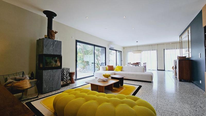 Maison - 163 m² - 5 pièces