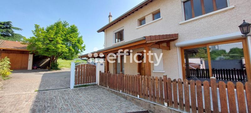 Maison - 176 m² - 8 pièces