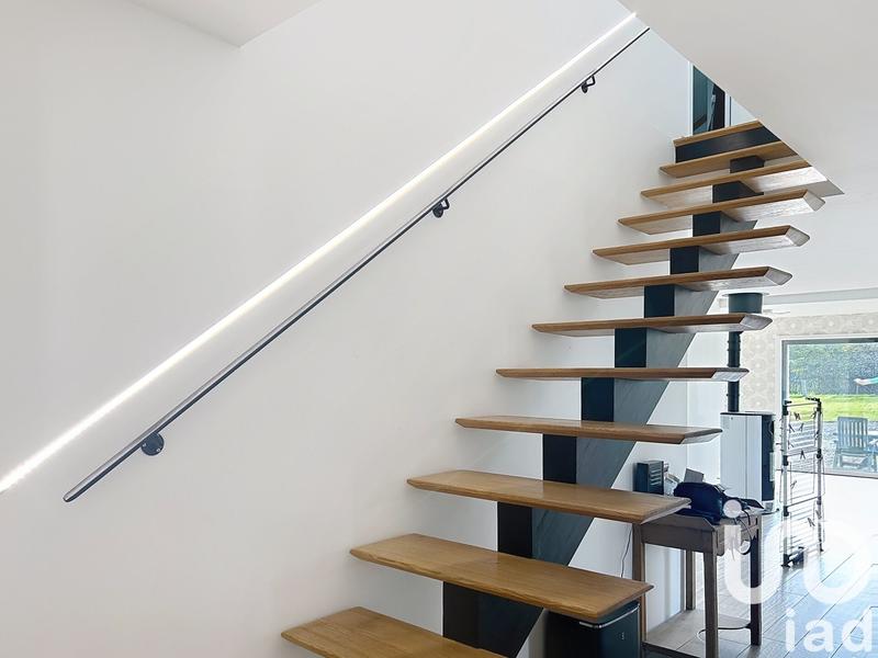 Maison - 171 m² - 8 pièces