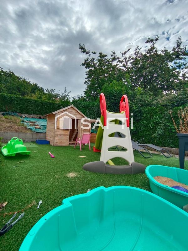 Maison - 91 m² - 6 pièces