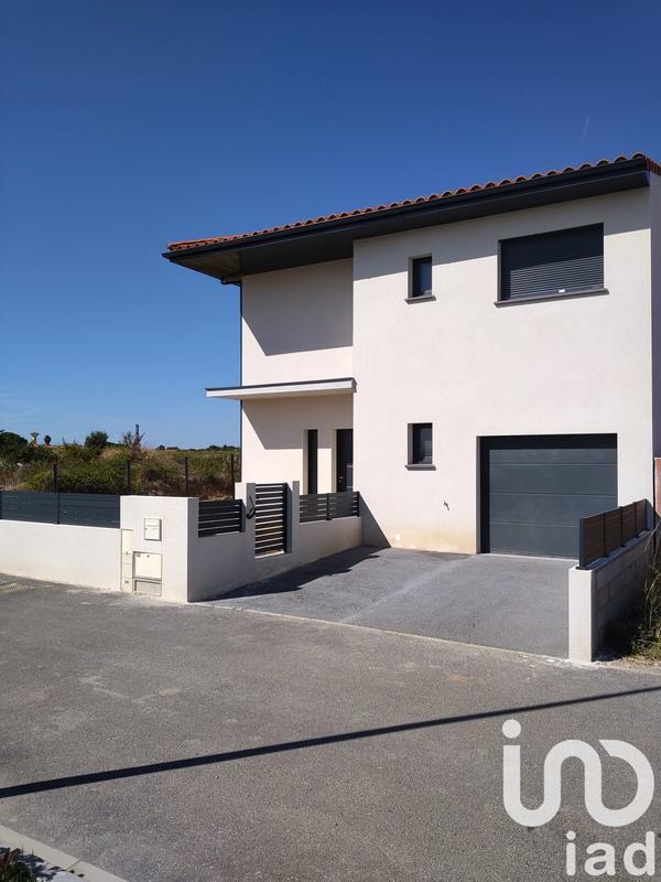 Maison - 140 m² - 5 pièces