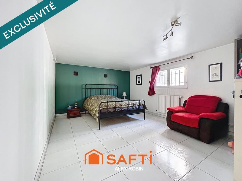 Maison - 159 m² - 7 pièces