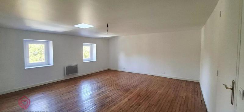 Maison de village - 174 m² - 9 pièces