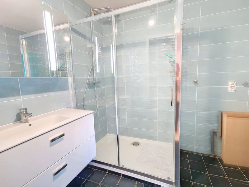 Appartement - 100 m² - 5 pièces