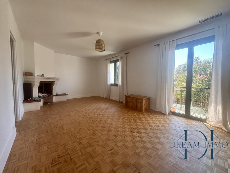 Maison - 183 m² - 5 pièces